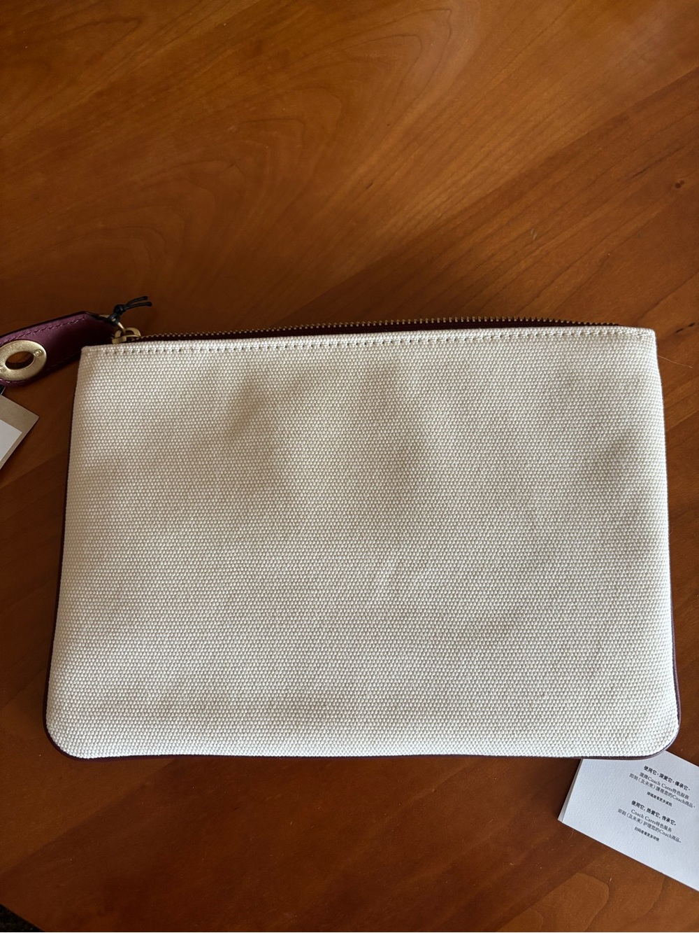Coach Play Taiwan Pouch - Picture 2 of 5